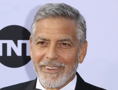 Βίντεο με το τροχαίο του Τζορτζ Κλούνεϊ στη Σαρδηνία (βίντεο)